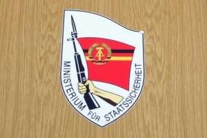 Stasi_Wappen_DW_Ver_437941p